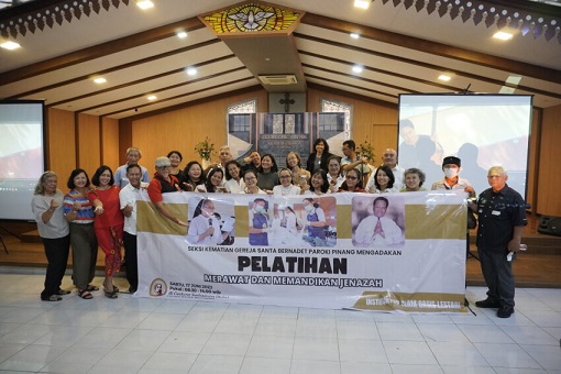 foto bersama PAKAI